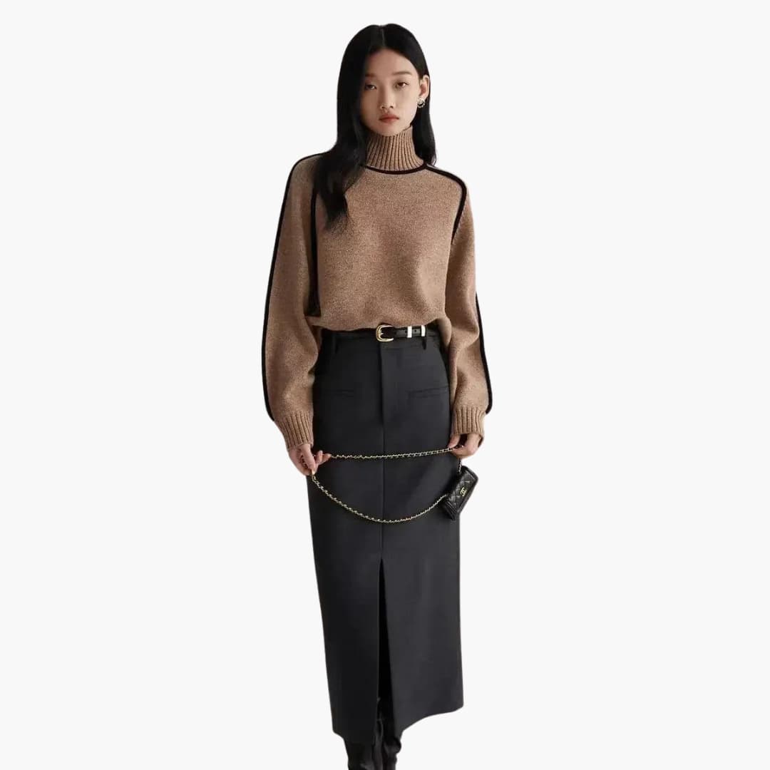 Marlowe | Women's Turtleneck Contrast Trim Relaxed Sweater