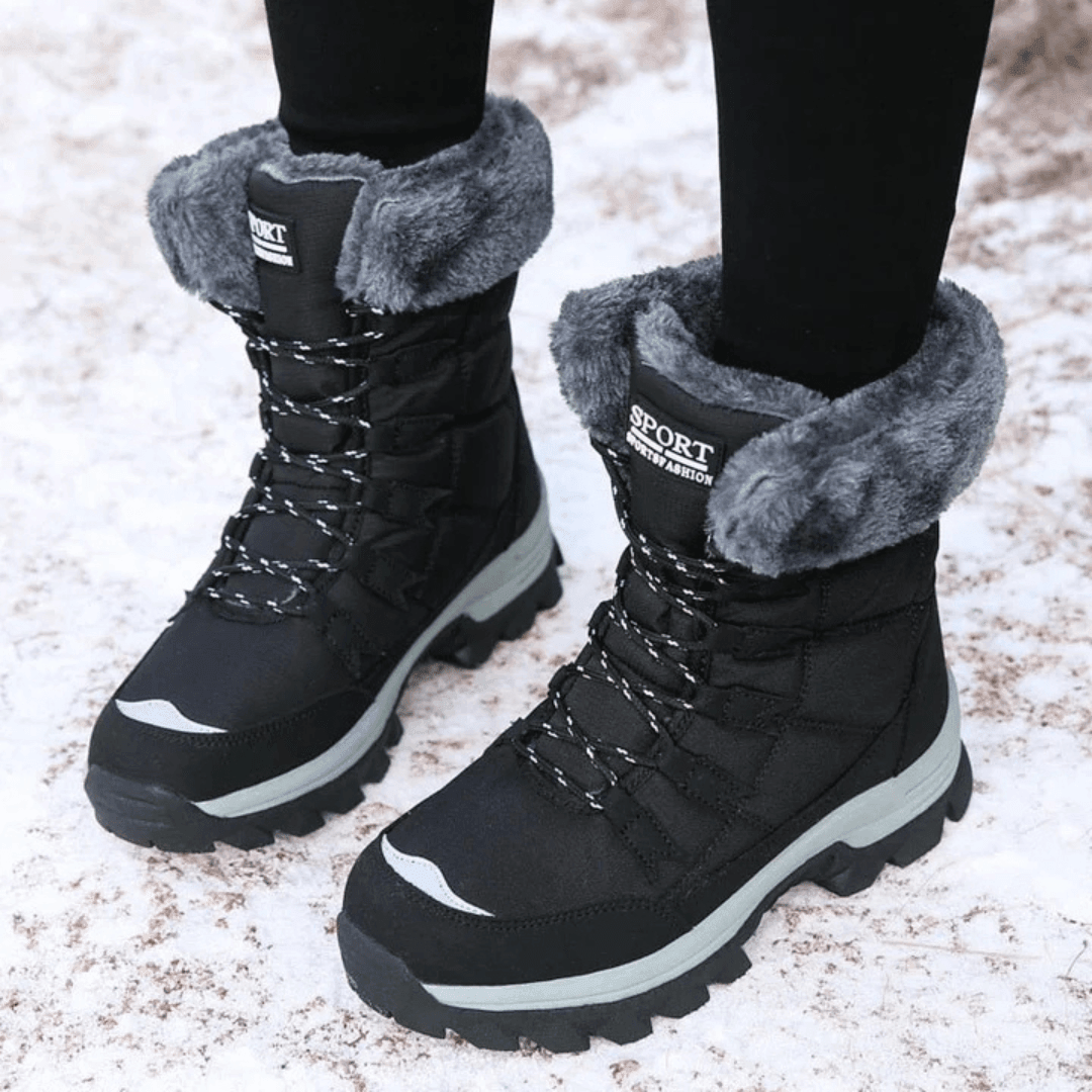Nordica | Women's Fleece Lined Lace Up Winter Snow Boot