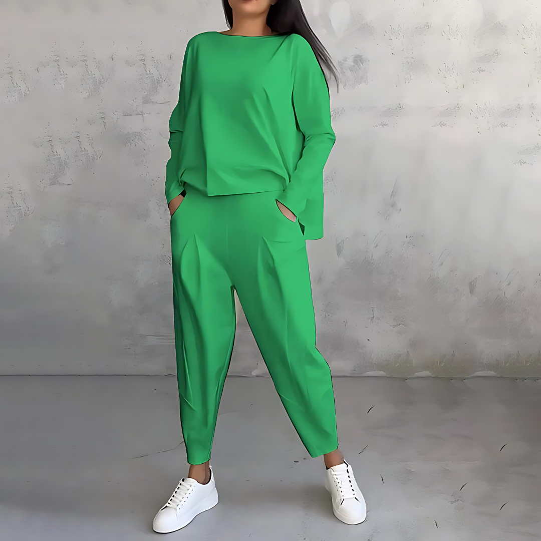 Marlowe | Women's Loose-Fit Long Sleeve Top and Tapered Trousers Co-Ord Set
