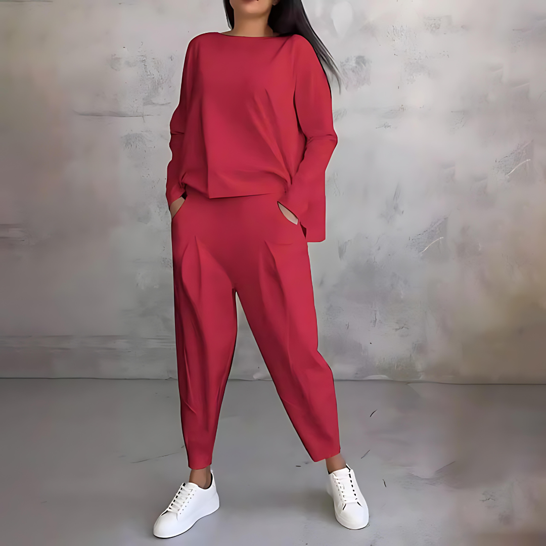 Marlowe | Women's Loose-Fit Long Sleeve Top and Tapered Trousers Co-Ord Set