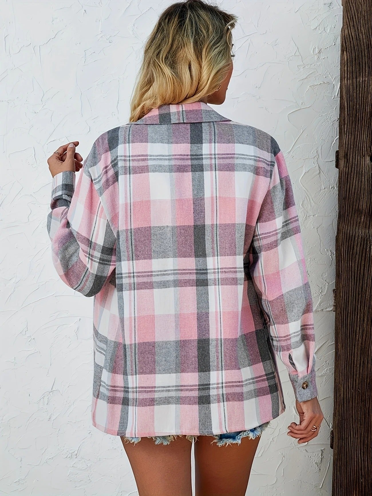 Delphara | Women's Oversized Plaid Long Sleeve Button-Up Shirt