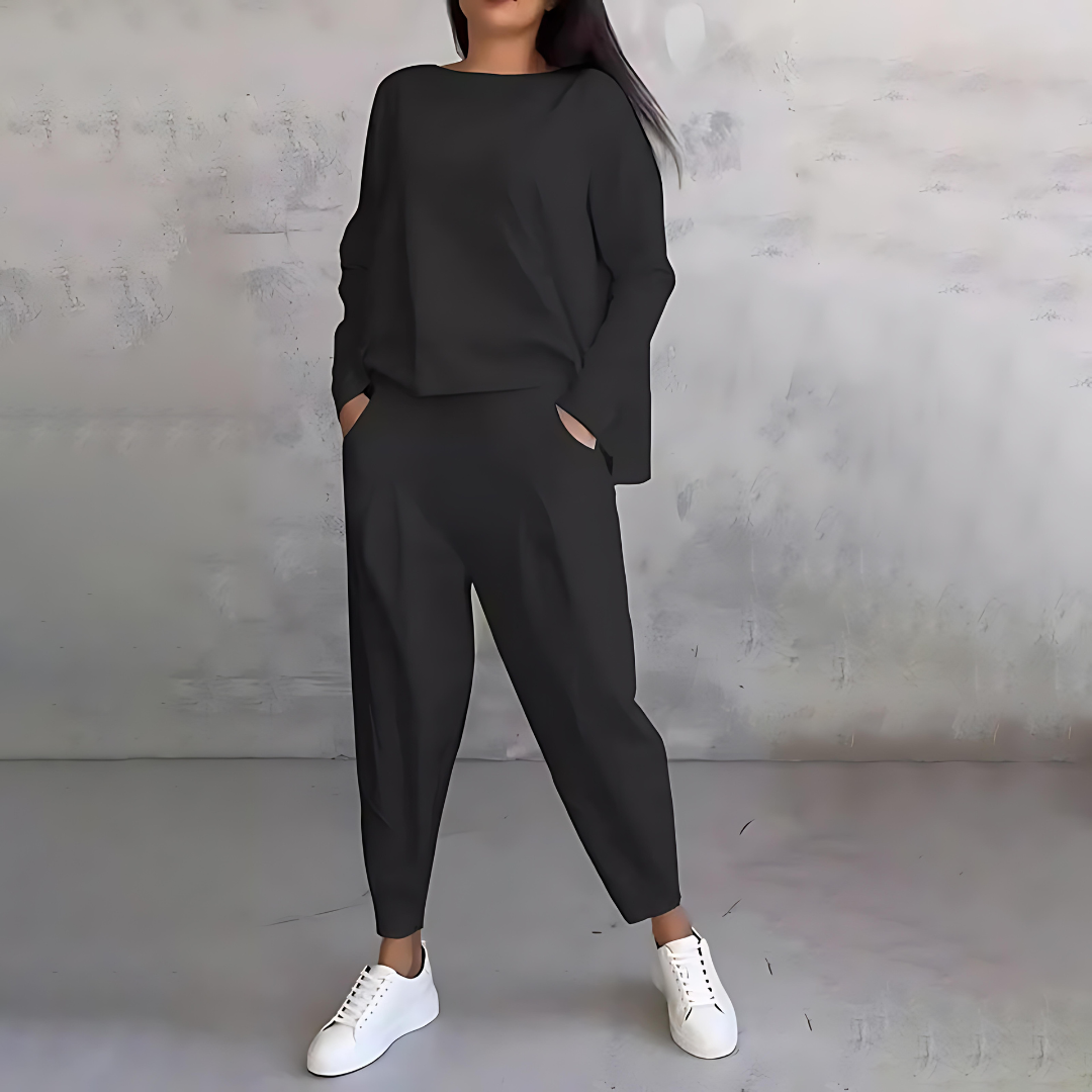 Marlowe | Women's Loose-Fit Long Sleeve Top and Tapered Trousers Co-Ord Set